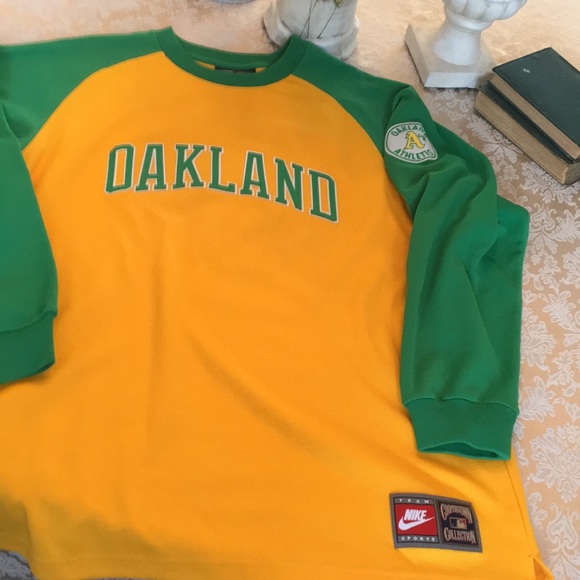 Reggie Jackson Cooperstown sweatshirt (A’s) - Picture 3 of 10